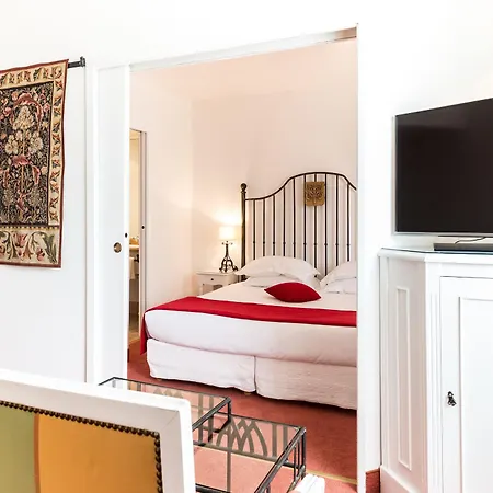 Grand Hotel 4*