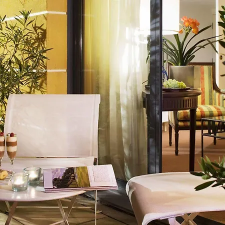 Grand Hotel 4*
