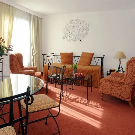 Grand 4* Avignon